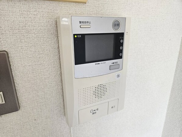 ジュネス伊伝居Ⅱの物件内観写真